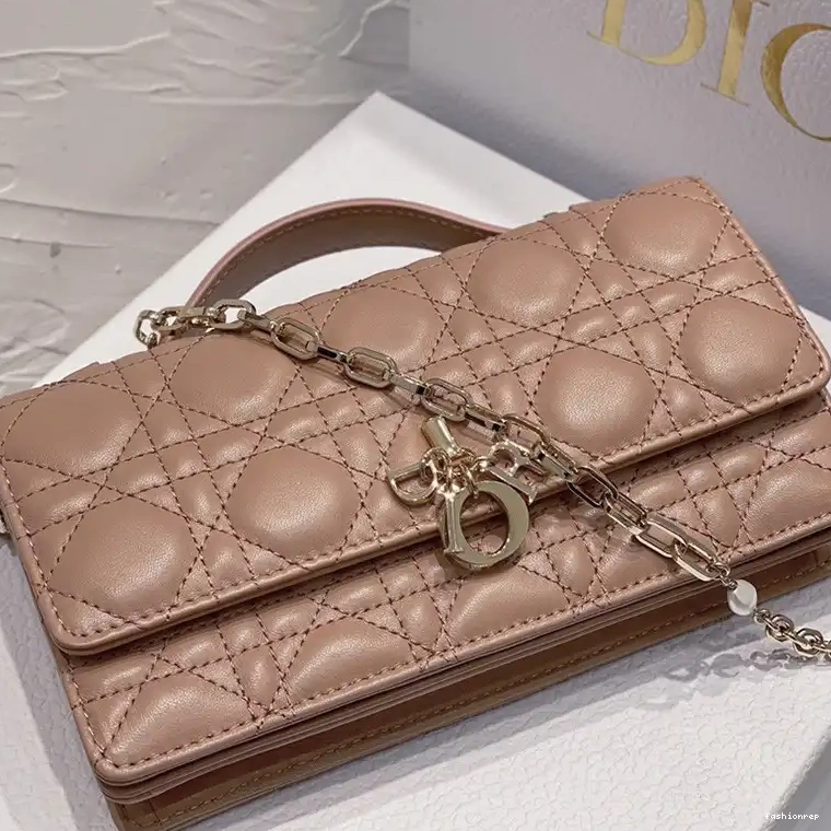 Fashionrep 2304YA0058 Bag Dio 0704